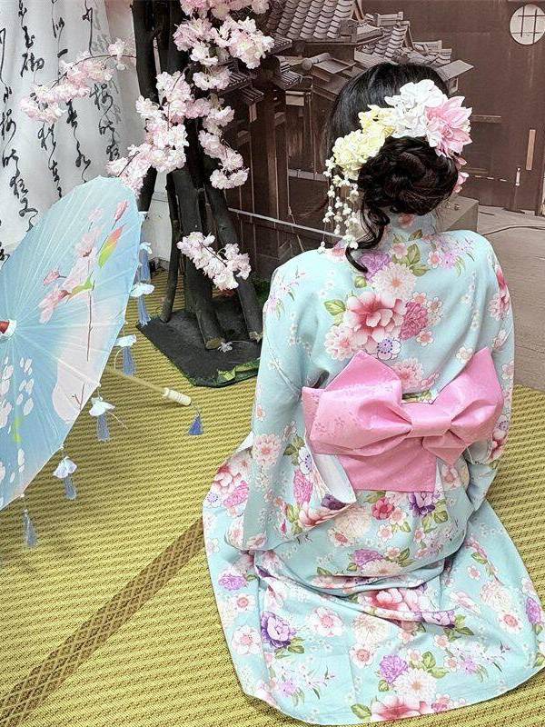 Photography Young - 伝統的な日本の着物風写真撮影用ドレス若い女性のファッショナブルなバスローブポリエステル素材オンライン限定