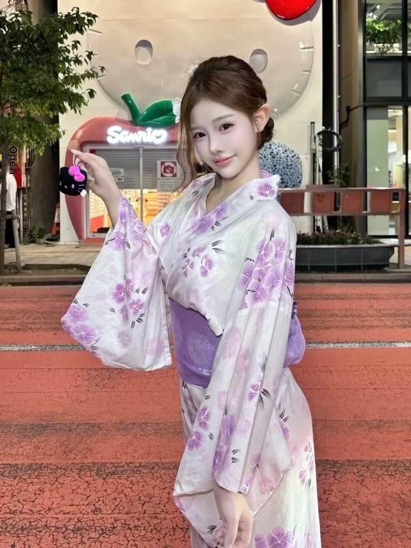 伝統的な日本の着物風写真撮影用衣装、若い女性向け、改良版バス - Photography Young のレビューと価格