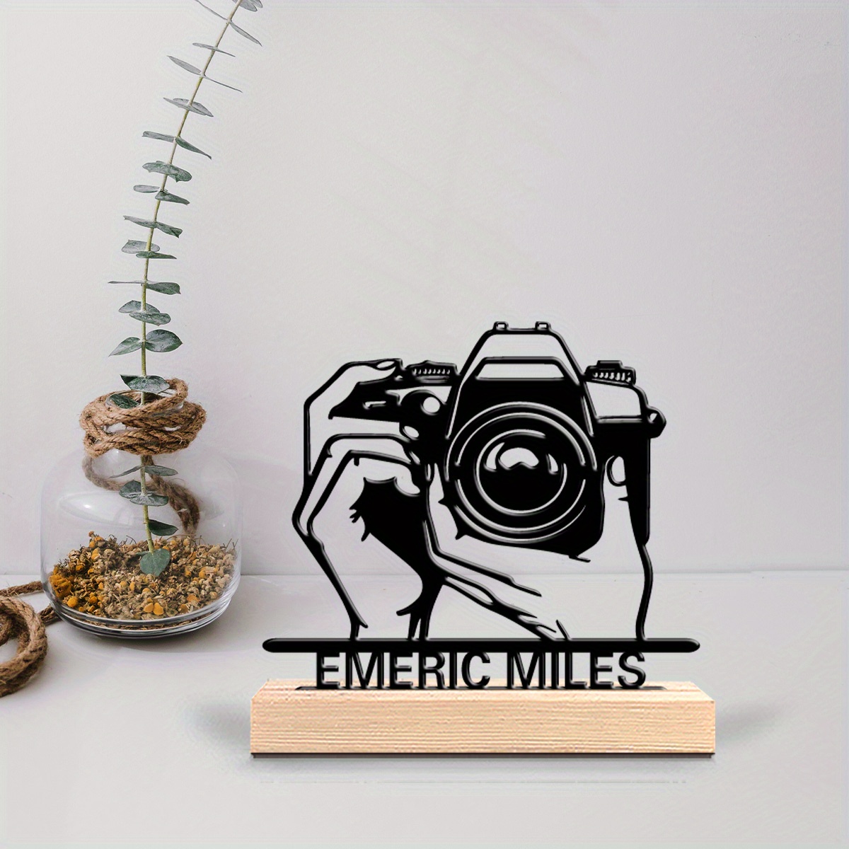パーソナライズされたエムリック・マイルズ・カメラアート -  - Photography Camera のレビューと価格